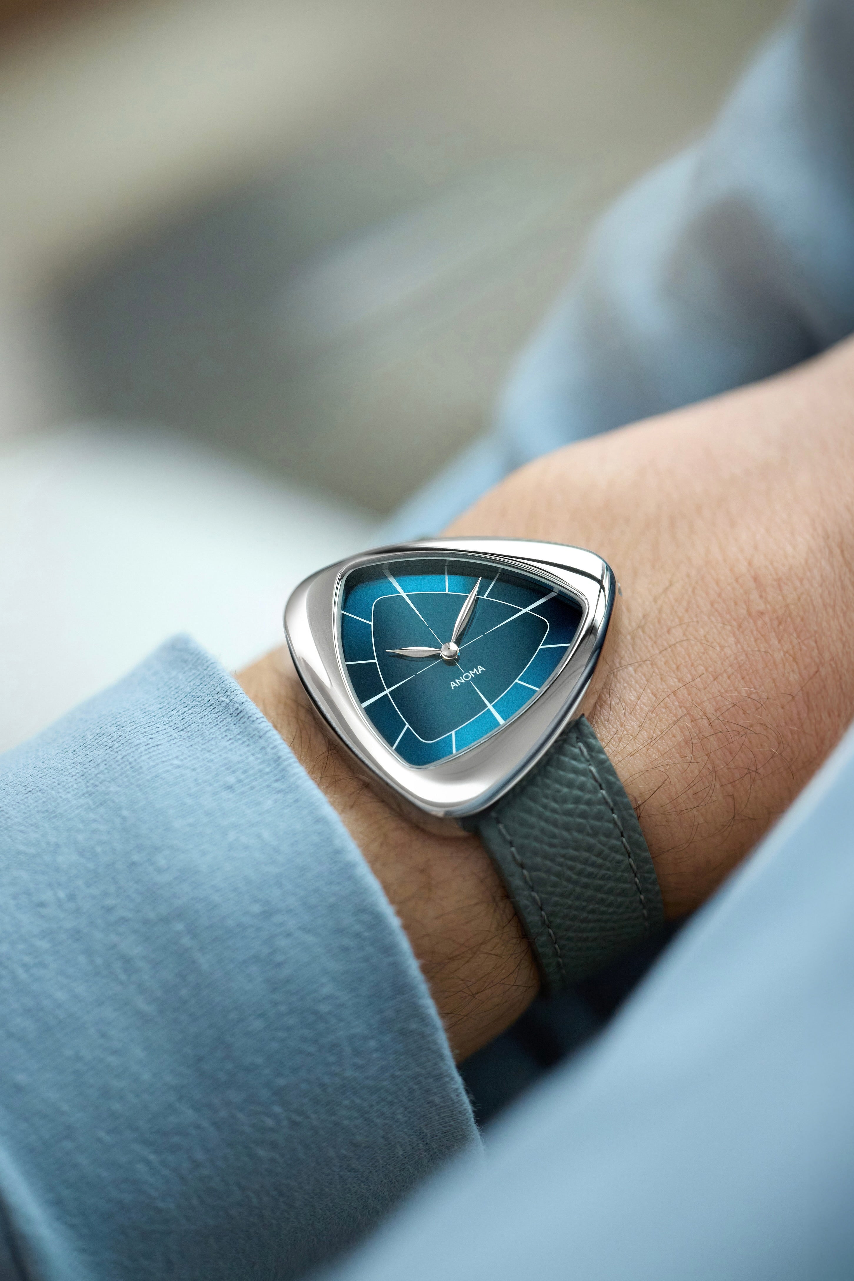 amuamu　 Anoma A1 | Scultpural Watchmaking – Anoma Watches